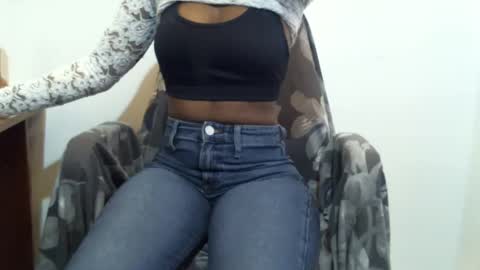 Snapshot of _bunny_b chatting on 03.01.25 I will be back soon  online show from 03.01.25