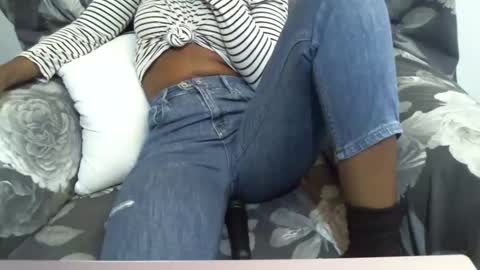 Snapshot of _bunny_b chatting on 03.04.25 I will be back soon  online show from 03.04.25