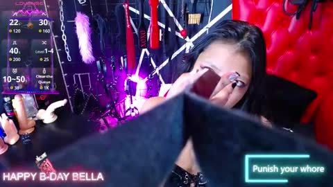 Bella online show from 02.14.25