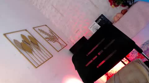 Caroline online show from 02.20.26