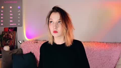 Christina Chris online show from 12.01.25