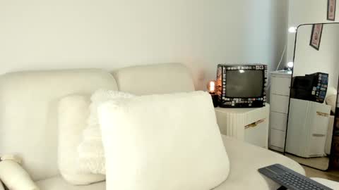 Cherry C. online show from 04.23.26