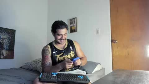 Snapshot of _coddy_ chatting on 12.19.24 coddy nolove online show from 12.19.24