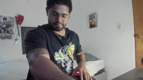 Snapshot of _coddy_ chatting on 01.10.25 coddy nolove online show from 01.10.25