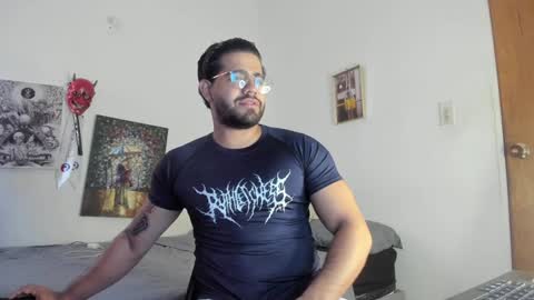 Snapshot of _coddy_ chatting on 01.15.25 coddy nolove online show from 01.15.25