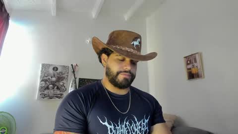 Snapshot of _coddy_ chatting on 02.04.25 coddy nolove online show from 02.04.25