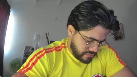 Snapshot of _coddy_ chatting on 02.07.25 coddy nolove online show from 02.07.25