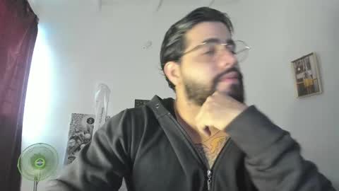 Snapshot of _coddy_ chatting on 02.14.25 coddy nolove online show from 02.14.25