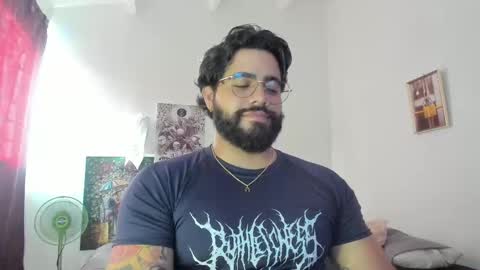 Snapshot of _coddy_ chatting on 03.11.25 coddy nolove online show from 03.11.25