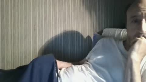 Snapshot of _col_t chatting on 06.02.26 I hate social media Odio las redes sociales online show from 06.02.26