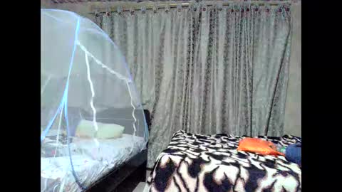 _cristal09 online show from 10.13.25