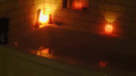 _cumwithme__ online show from 10.14.25