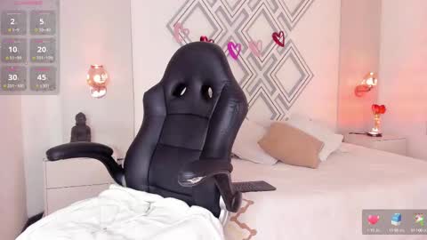     online show from 02.12.25