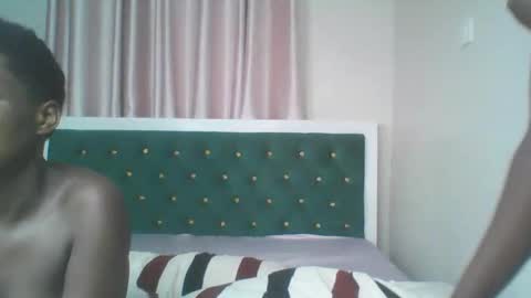 Snapshot of _cute_paloma chatting on 03.19.26 paloma online show from 03.19.26