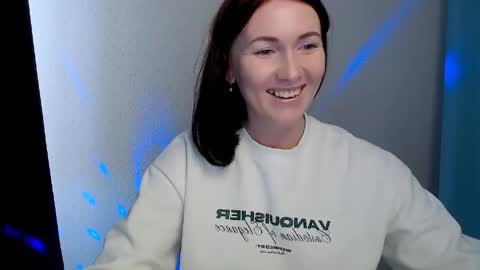 Snapshot of _cutie_and_shy_ chatting on 04.22.26 _cutie_and_shy_ online show from 04.22.26