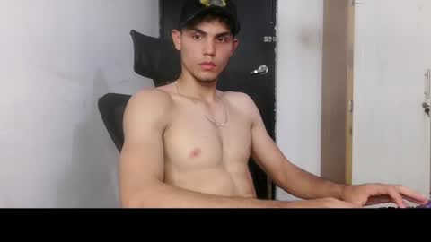 Snapshot of _dadybig_ chatting on 11.12.25 _dadybig_ online show from 11.12.25