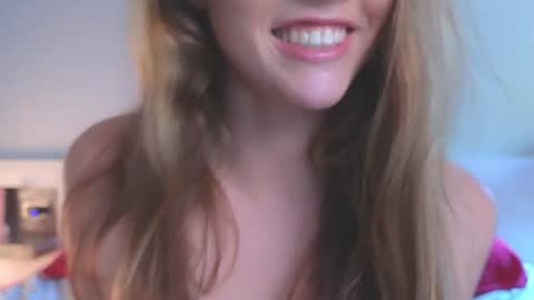 Snapshot of _demi_dee_ chatting on 01.06.25 DemiDee online show from 01.06.25