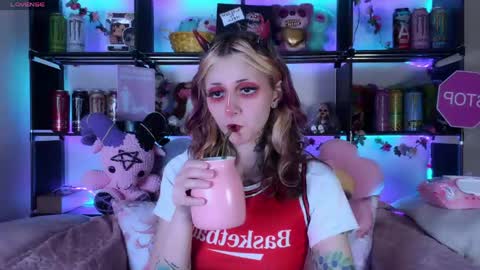 Kate online show from 05.22.26