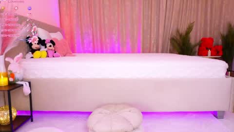 Just Dia online show from 03.23.26