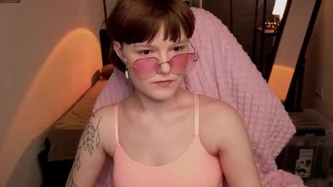 Snapshot of _dreamluna_ chatting on 03.02.26 Luna online show from 03.02.26