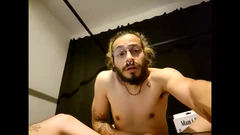 Snapshot of _drew__ chatting on 01.15.26 _drew__ online show from 01.15.26