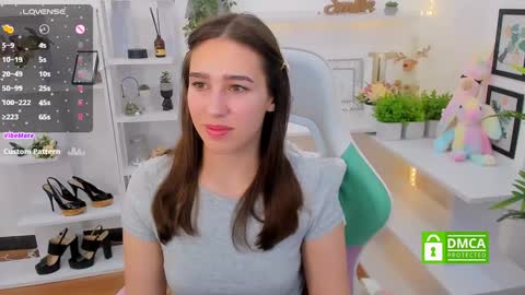 Snapshot of _eliizabeth__ chatting on 12.07.24 Lizzy online show from 12.07.24