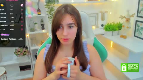 Snapshot of _eliizabeth__ chatting on 01.17.25 Lizzy online show from 01.17.25