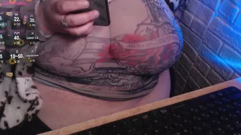 LIsa online show from 11.24.25