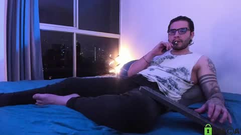 Snapshot of _elon_coxx_ chatting on 04.24.26 - online show from 04.24.26