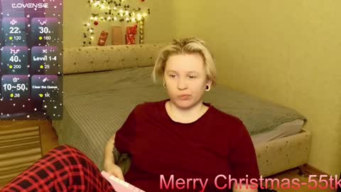 chloue and Gretta online show from 12.22.24