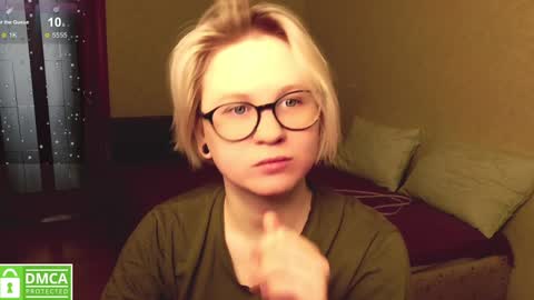 chloue and Gretta online show from 01.13.25