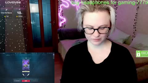 chloue and Gretta online show from 01.20.25