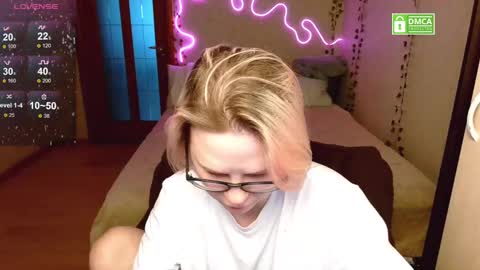 chloue and Gretta online show from 03.01.25