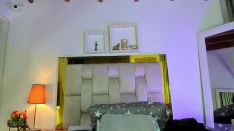 Snapshot of _emily_r chatting on 01.29.25 Isabella online show from 01.29.25
