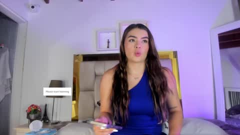Snapshot of _emily_r chatting on 02.07.25 Isabella online show from 02.07.25