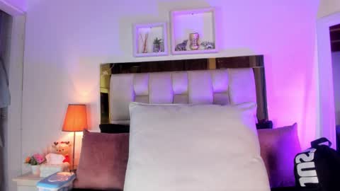 Isabella online show from 01.10.26