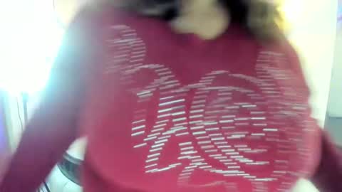 Snapshot of _emily_rosee_ chatting on 10.15.25 Emily  online show from 10.15.25