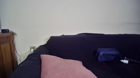 Emma Sugar online show from 11.28.25