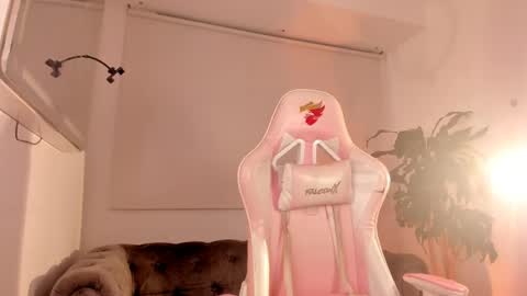 Eva online show from 04.15.26