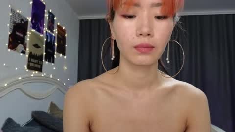 Snapshot of _eve____ chatting on 01.25.25 EveEva online show from 01.25.25