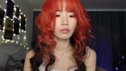 Snapshot of _eve____ chatting on 02.14.25 EveEva online show from 02.14.25