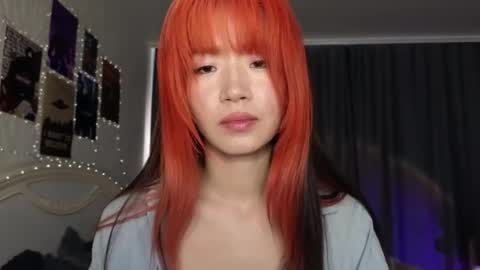 Snapshot of _eve____ chatting on 02.18.25 EveEva online show from 02.18.25