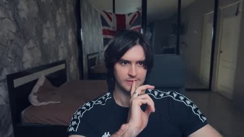 Keanu online show from 11.11.25