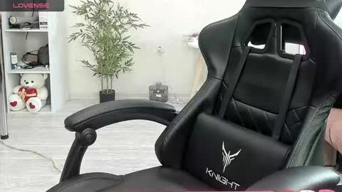 Alis online show from 11.23.25