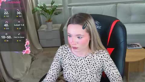 Florence online show from 12.02.24