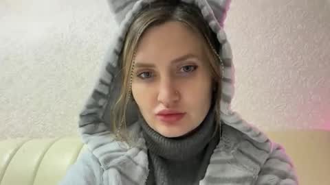  Flora  online show from 10.30.25