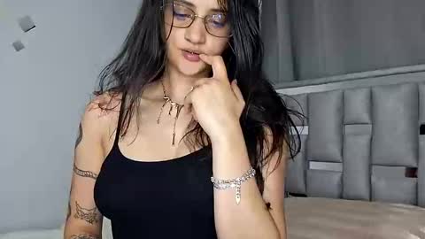 Snapshot of _gabbyx_ chatting on 05.30.26 Gabby online show from 05.30.26
