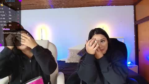  Juliana   Gaby   Kloe online show from 02.20.25