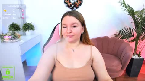 Snapshot of _ganett__ chatting on 12.08.24 Ganet online show from 12.08.24