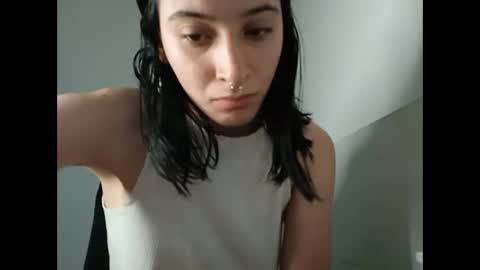 Mia-foster online show from 02.08.25